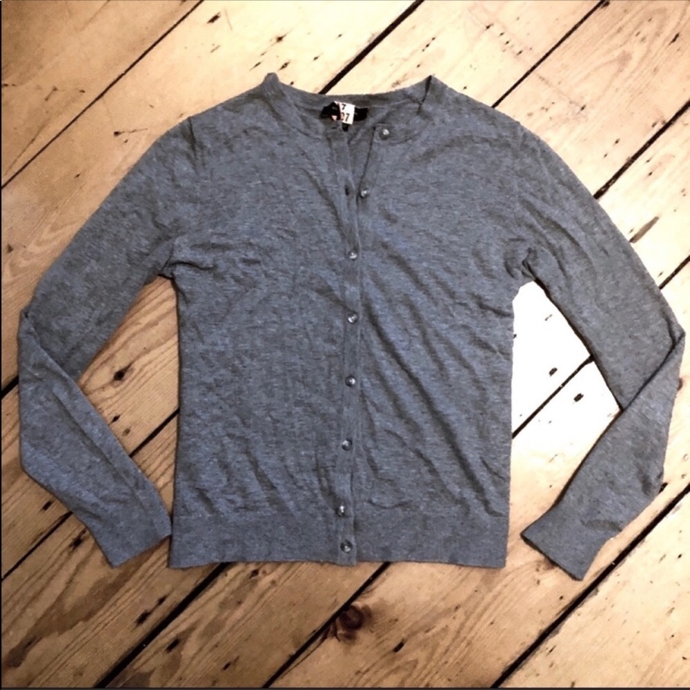 Ann Taylor Gray Button-Down Crew Neck Cardigan L - image 3